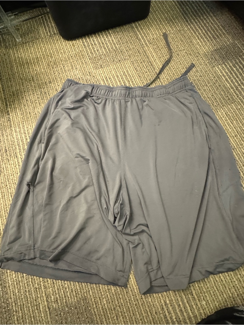 Under Armour Men's Athletic Charcoal Gray Performance Shorts